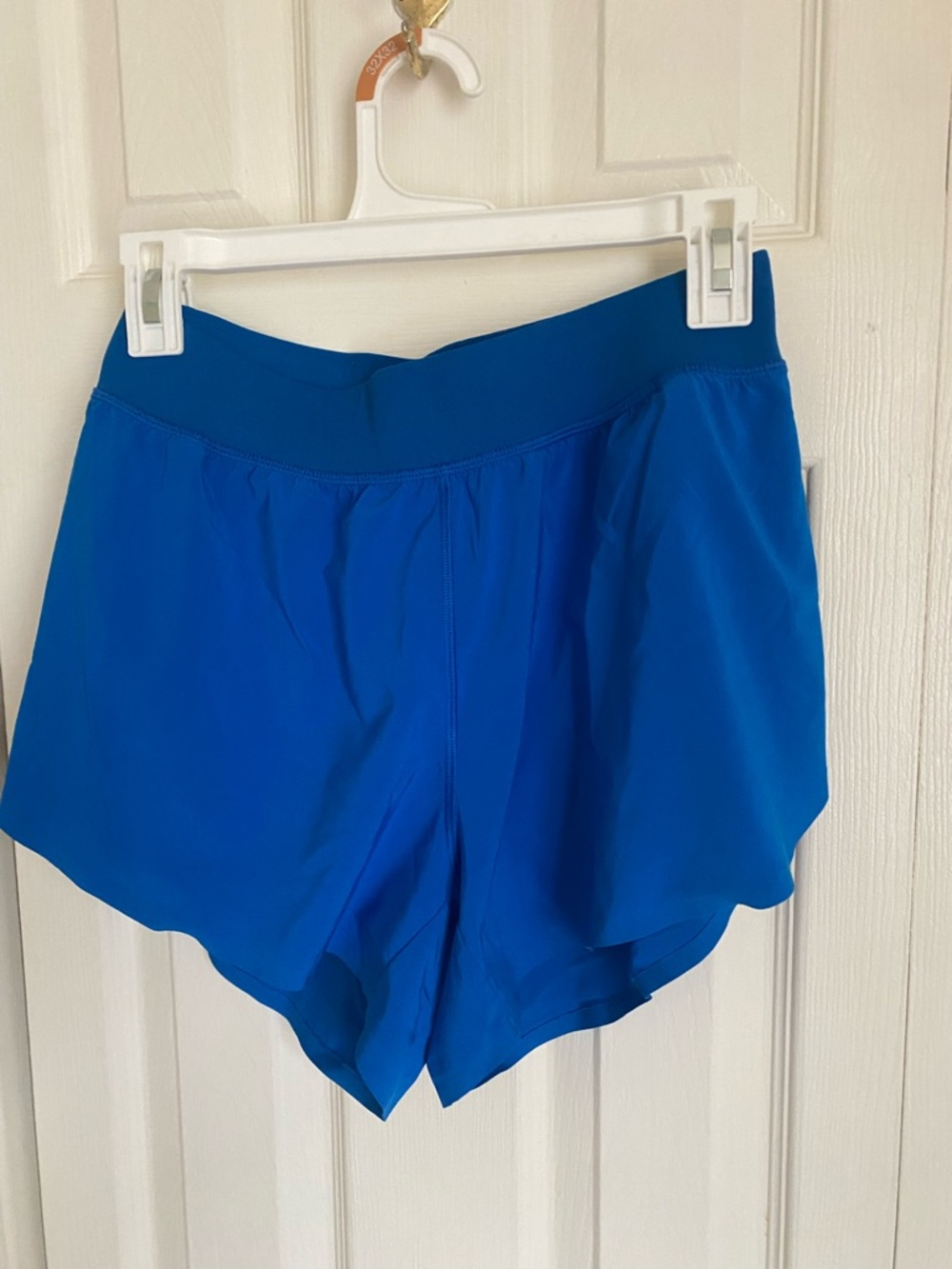 CRZ Yoga Dolphin Hem Running Shorts